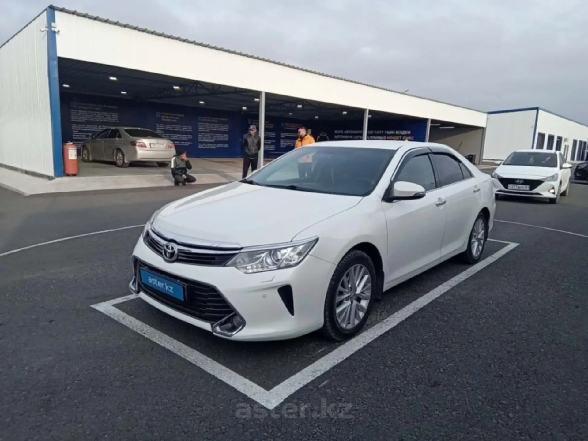 Toyota Camry 2015