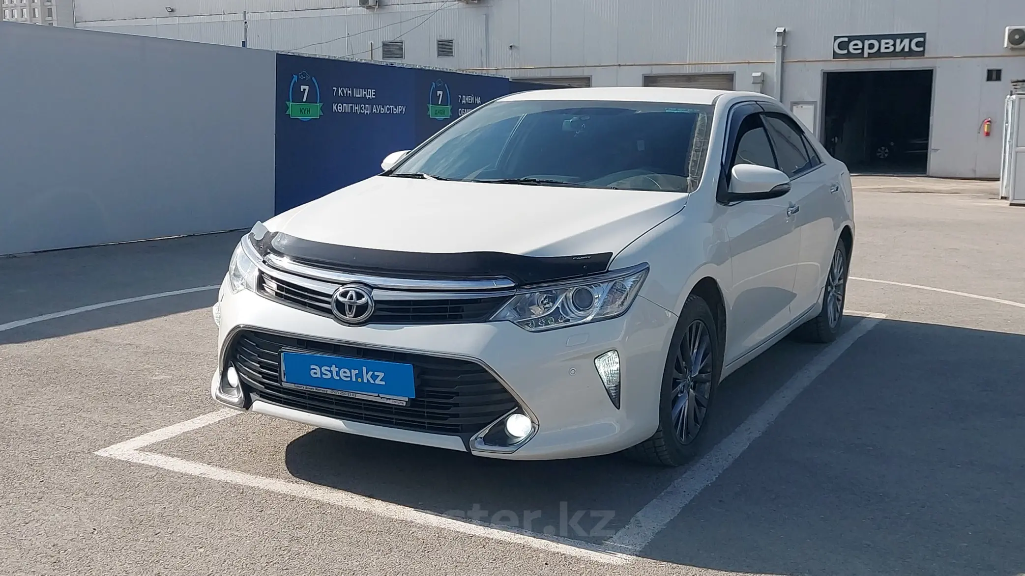 Toyota Camry 2016