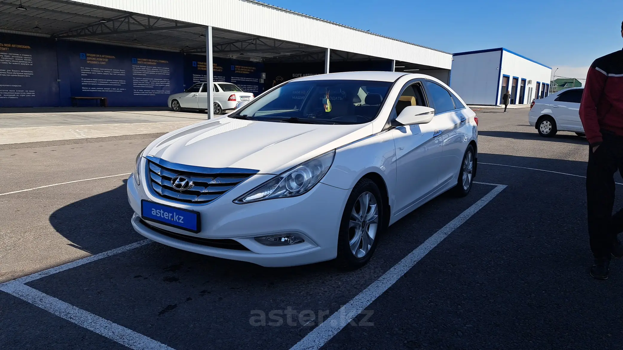 Hyundai Sonata 2012