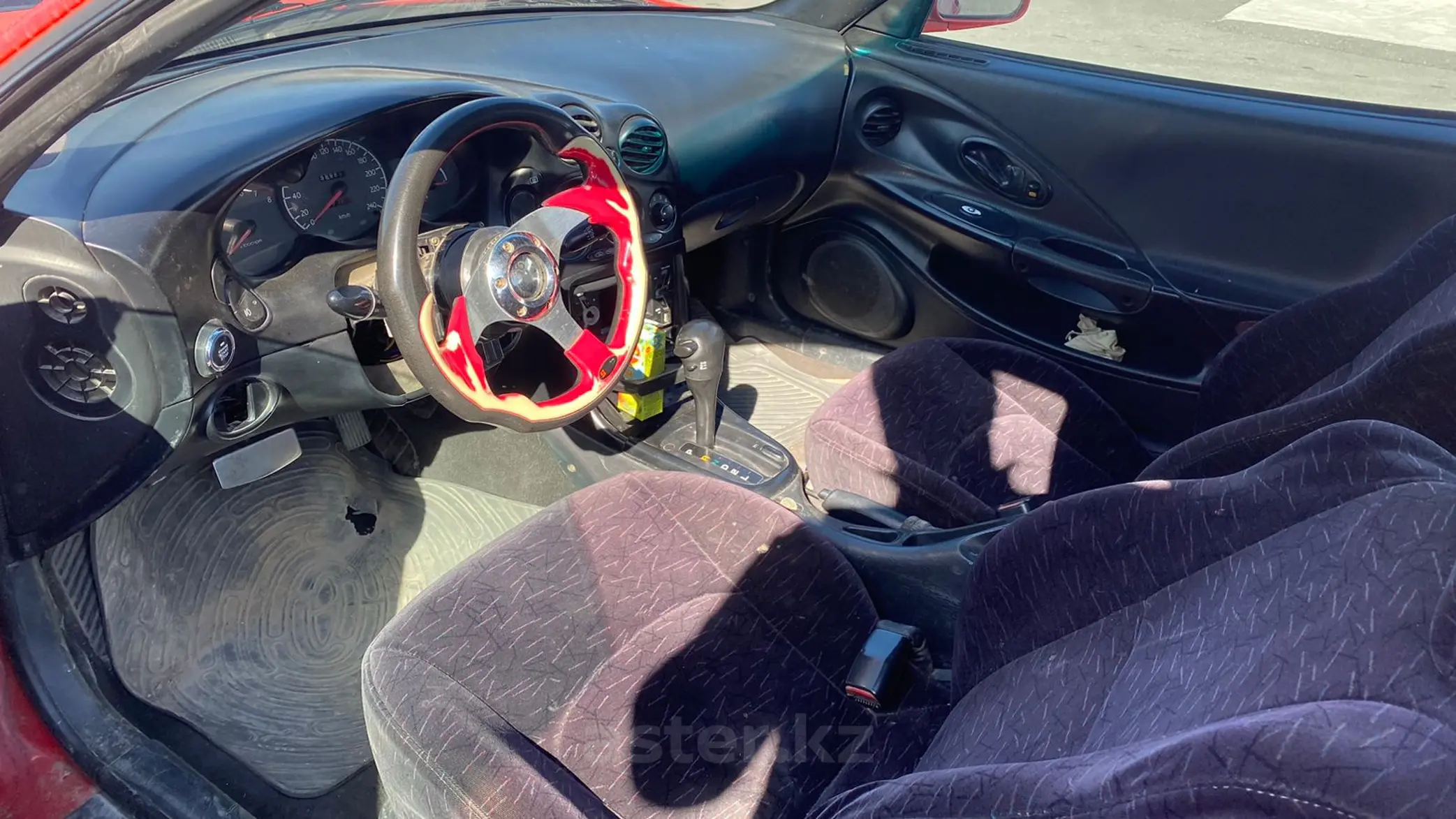 Таңертең төсекте порно