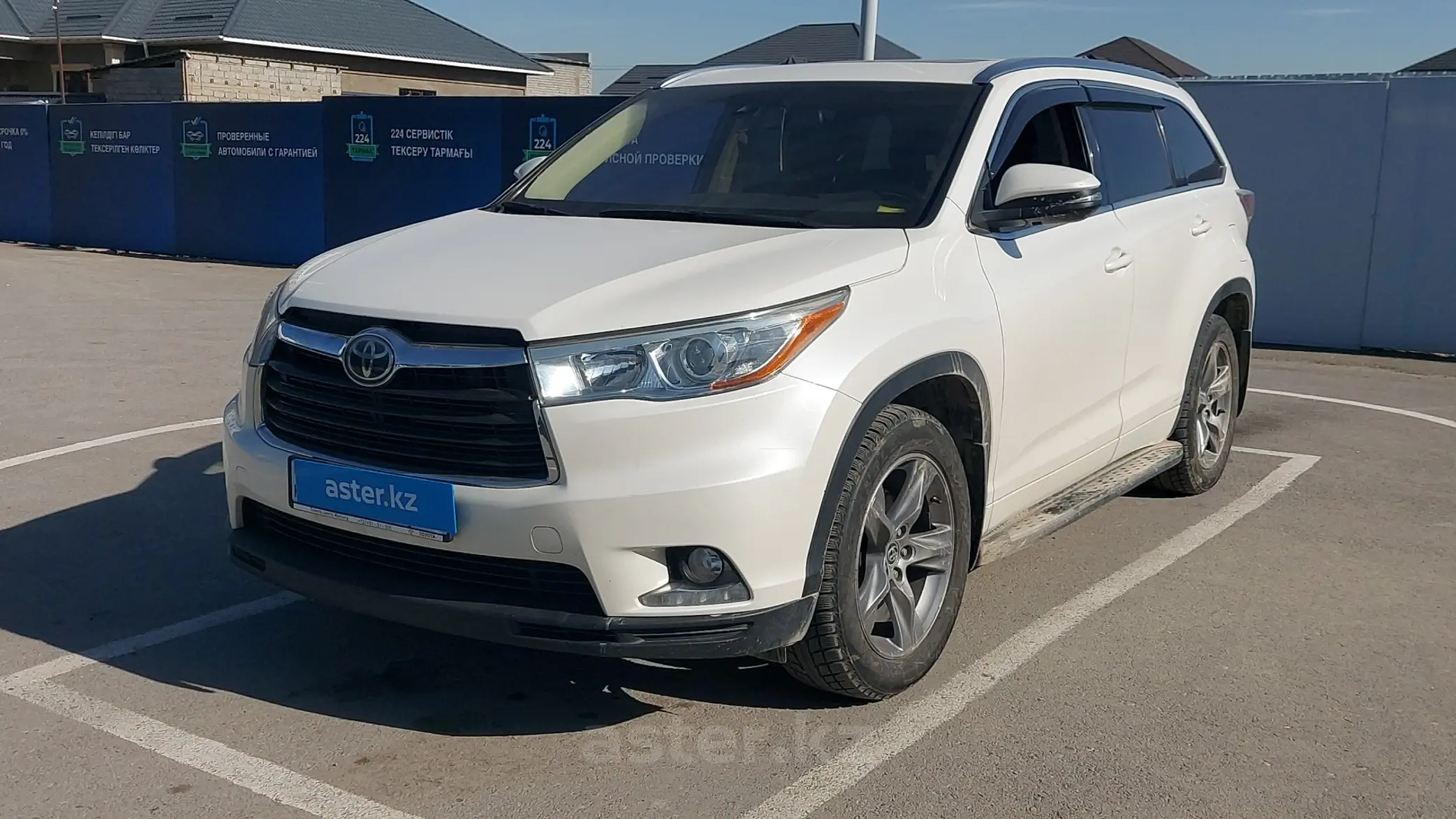 Toyota Highlander 2016