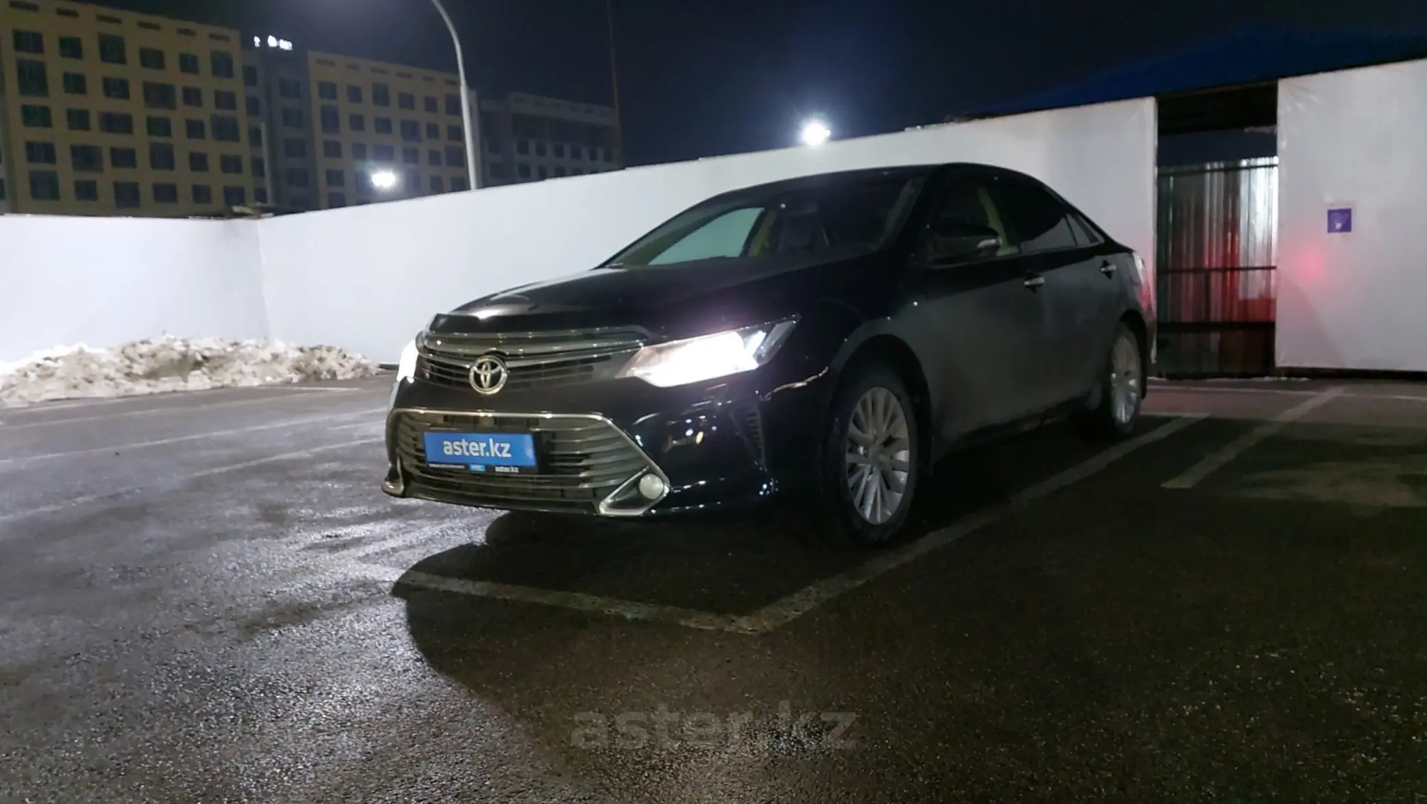 Toyota Camry 2015