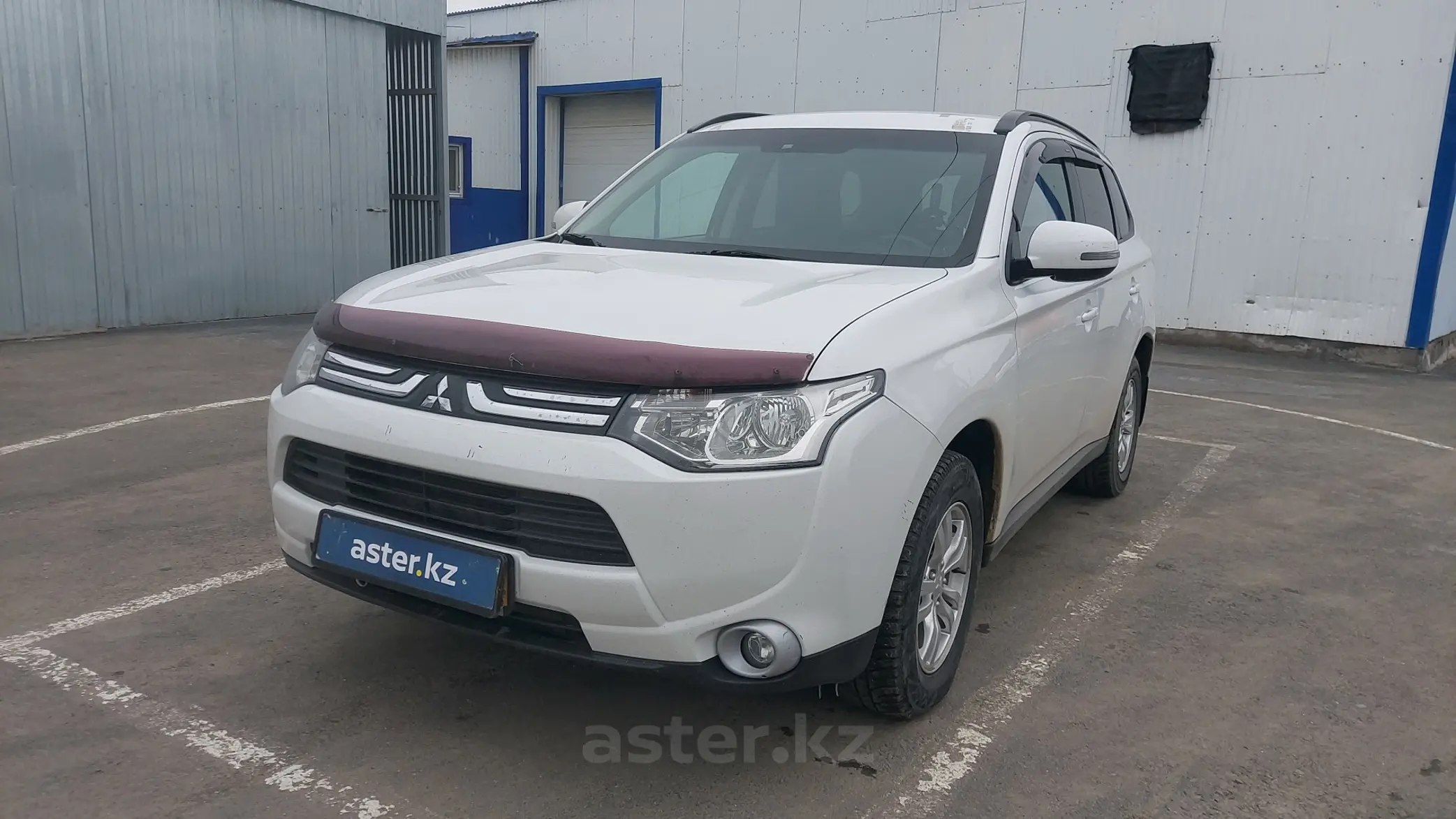 Mitsubishi Outlander 2013