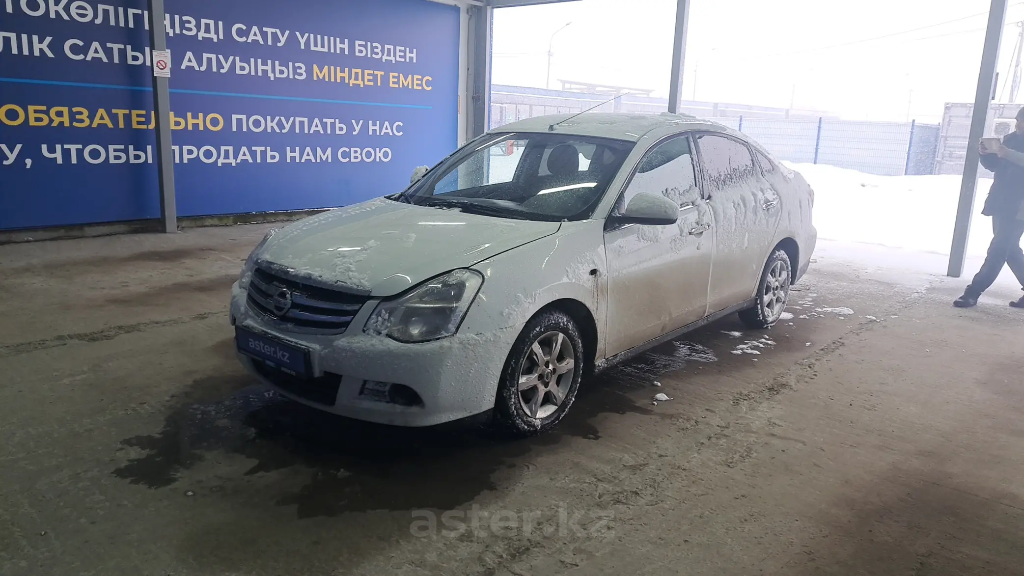 Nissan Almera 2013