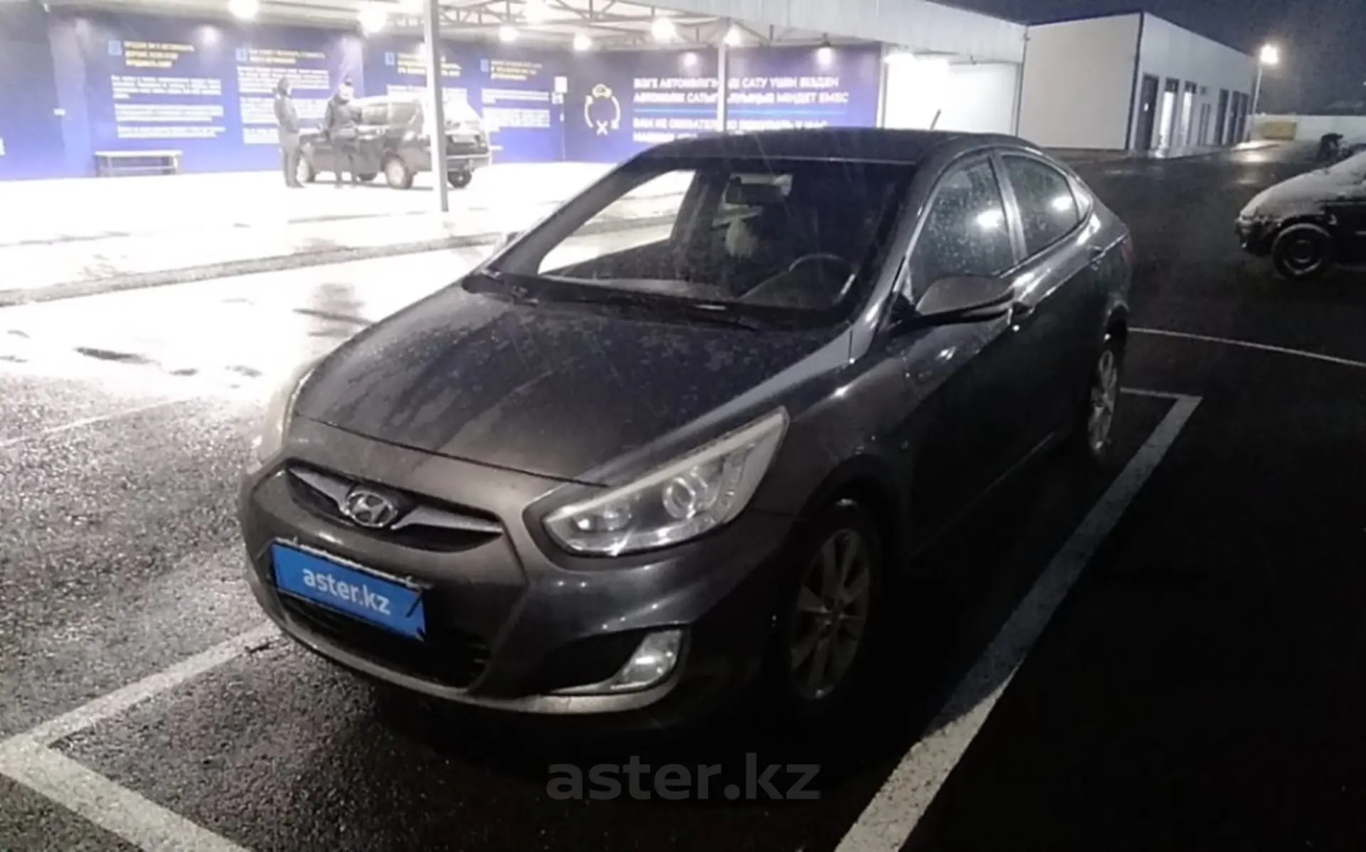 Hyundai Accent 2013