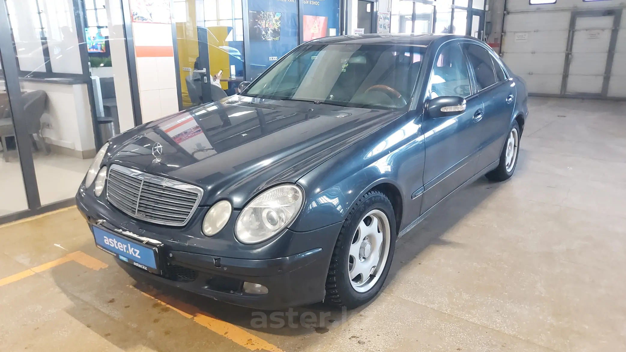 Mercedes-Benz E-Класс 2003