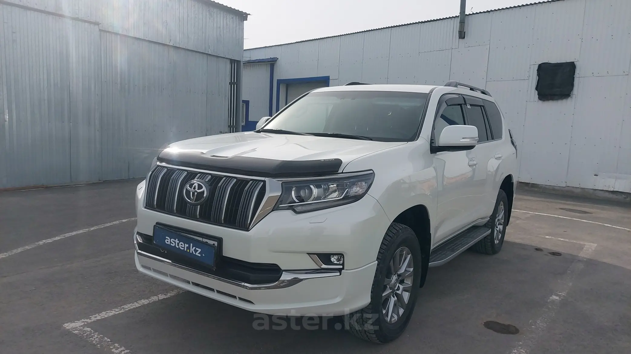 Toyota Land Cruiser Prado 2019