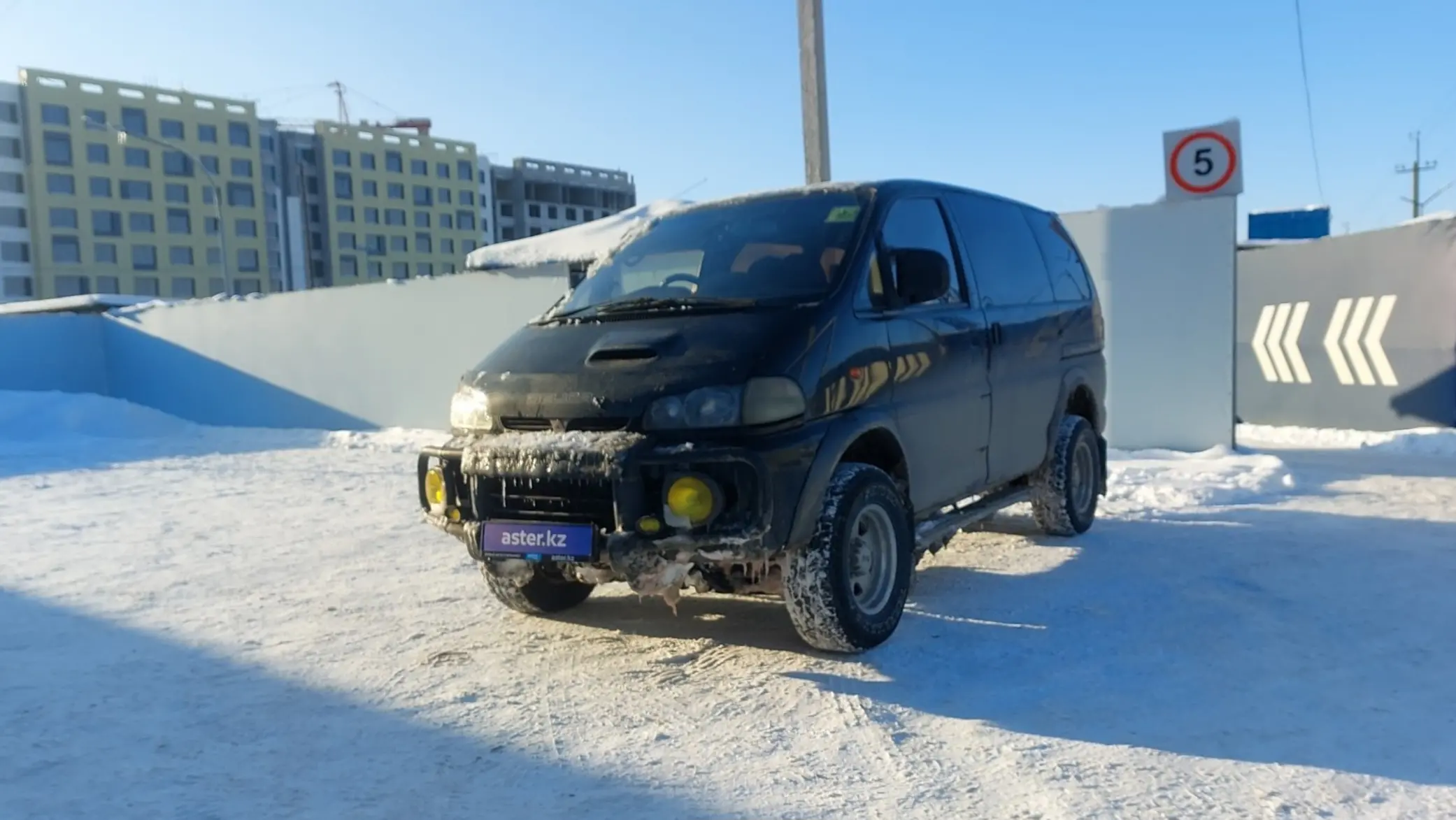 Mitsubishi Delica 1995