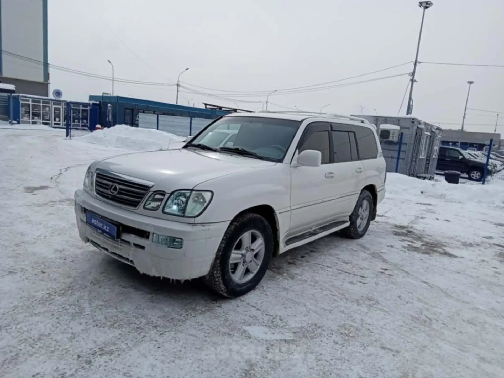 Lexus LX 2003