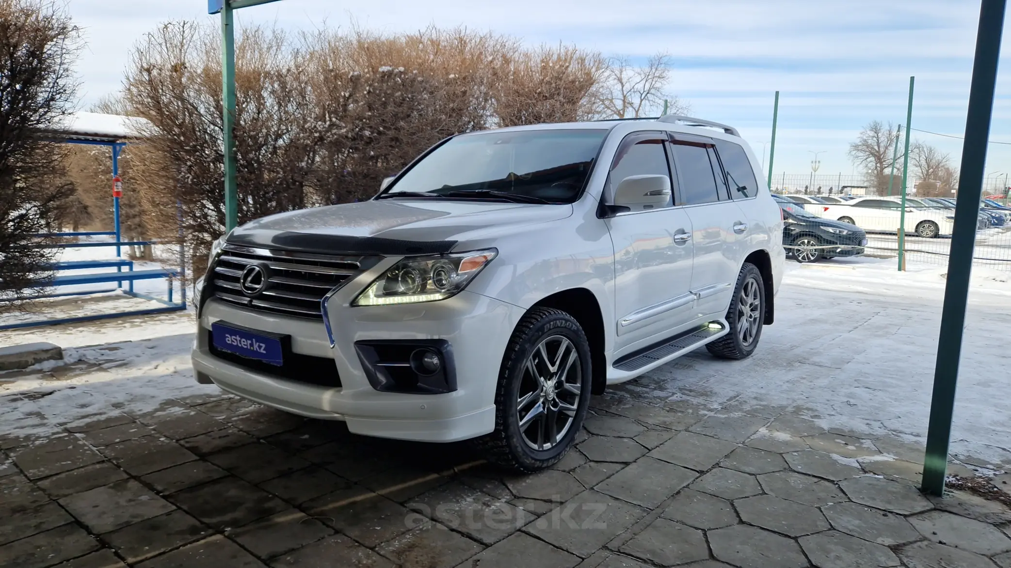 Lexus LX 2008