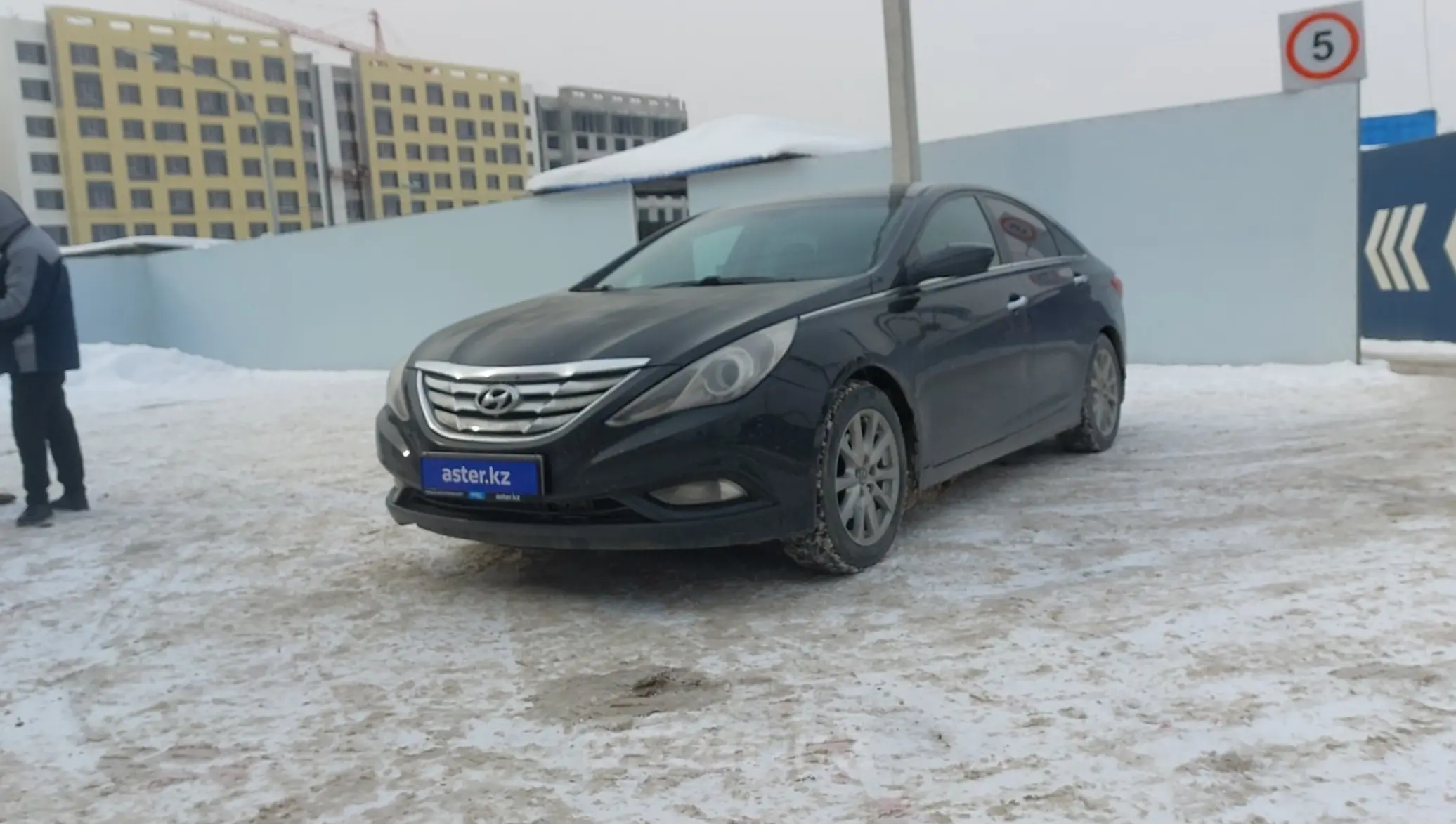 Hyundai Sonata 2011