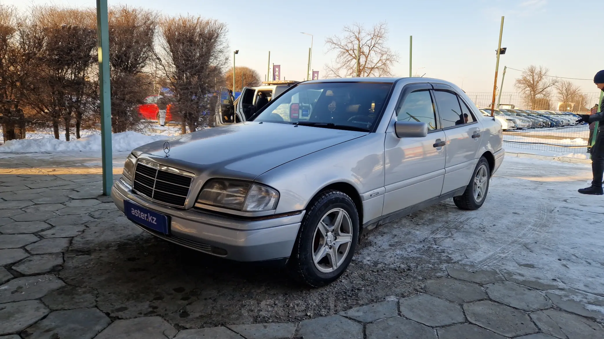 Mercedes-Benz C-Класс 1993