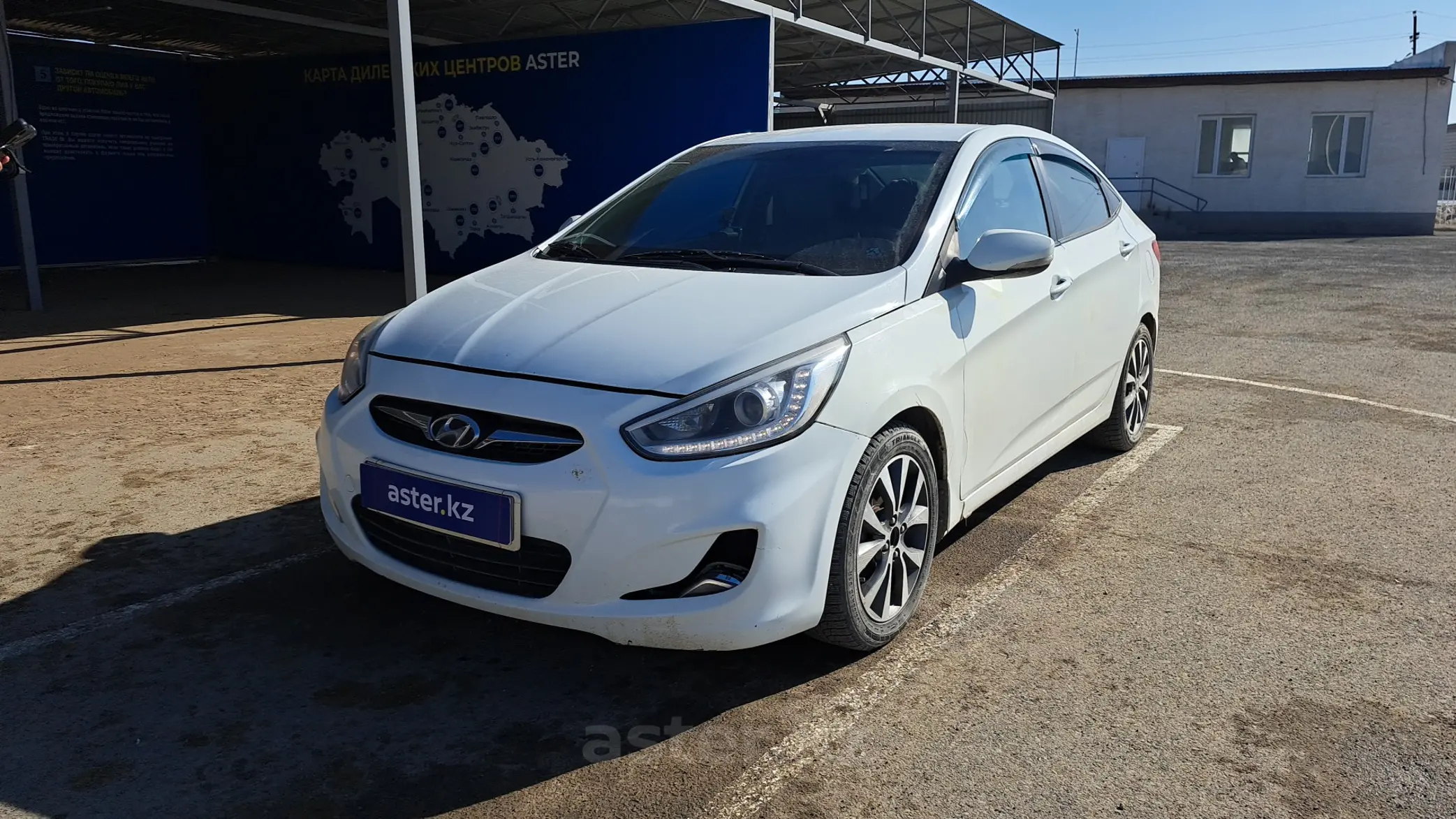 Hyundai Accent 2013