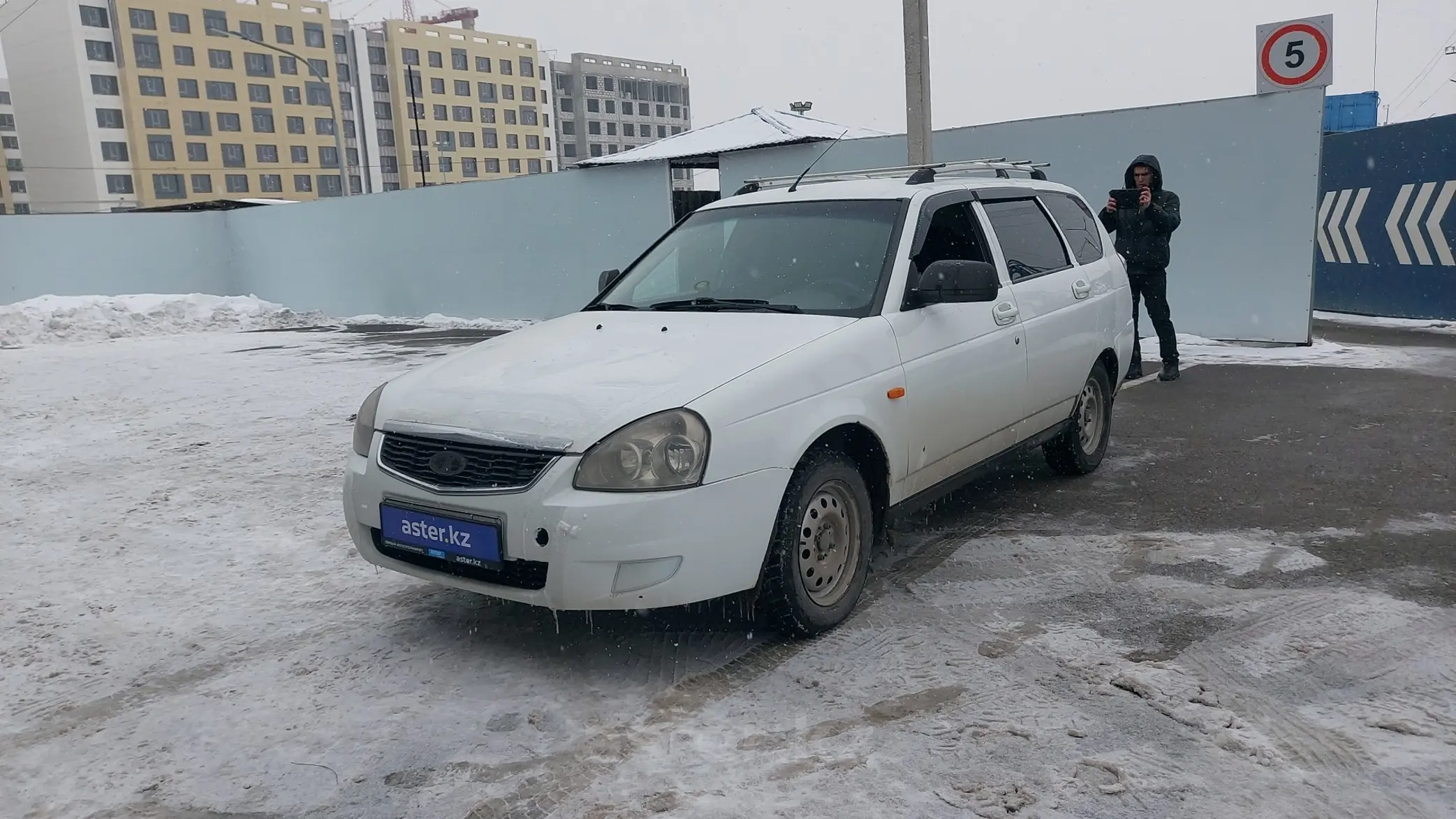 LADA (ВАЗ) Priora 2013