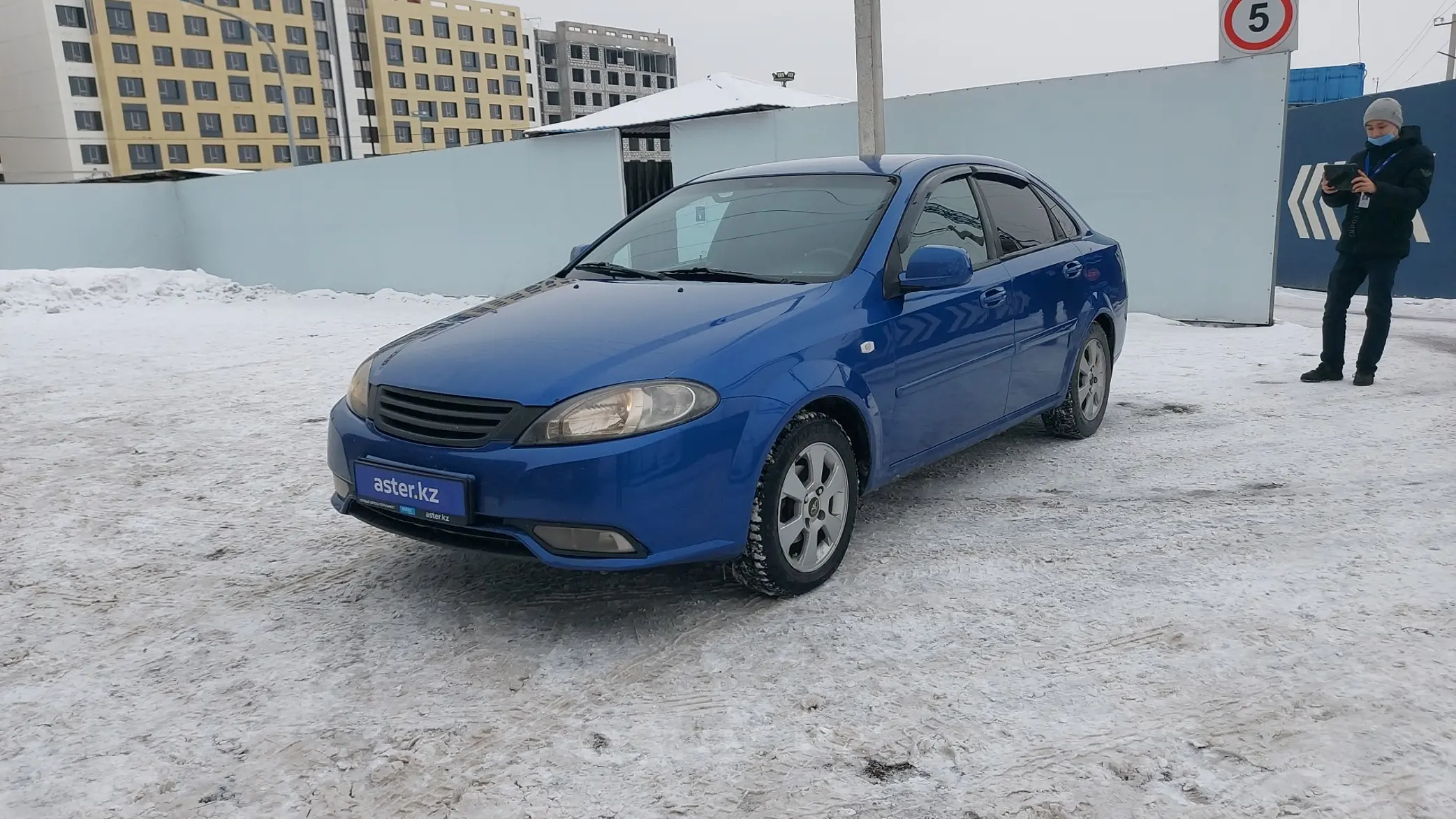 Daewoo Gentra 2014