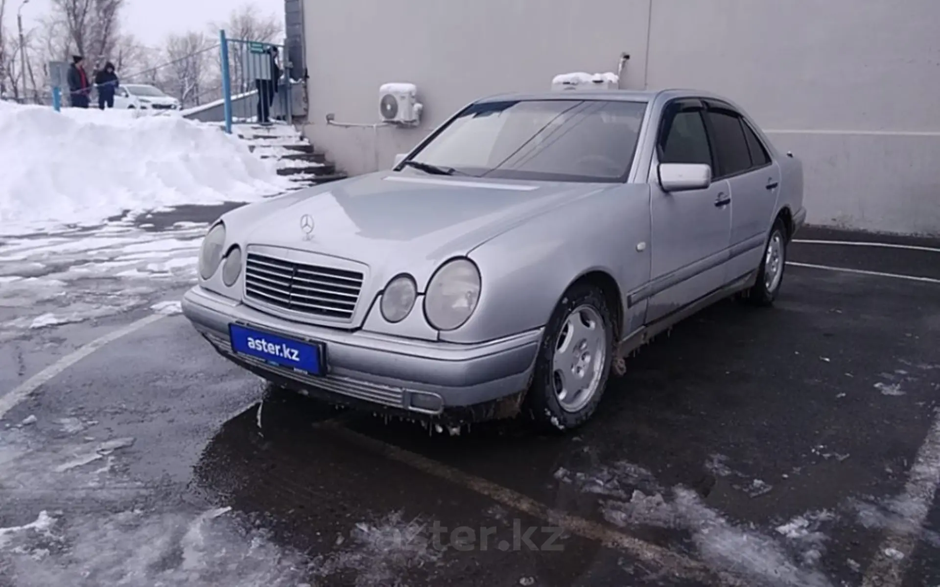 Mercedes-Benz E-Класс 1995