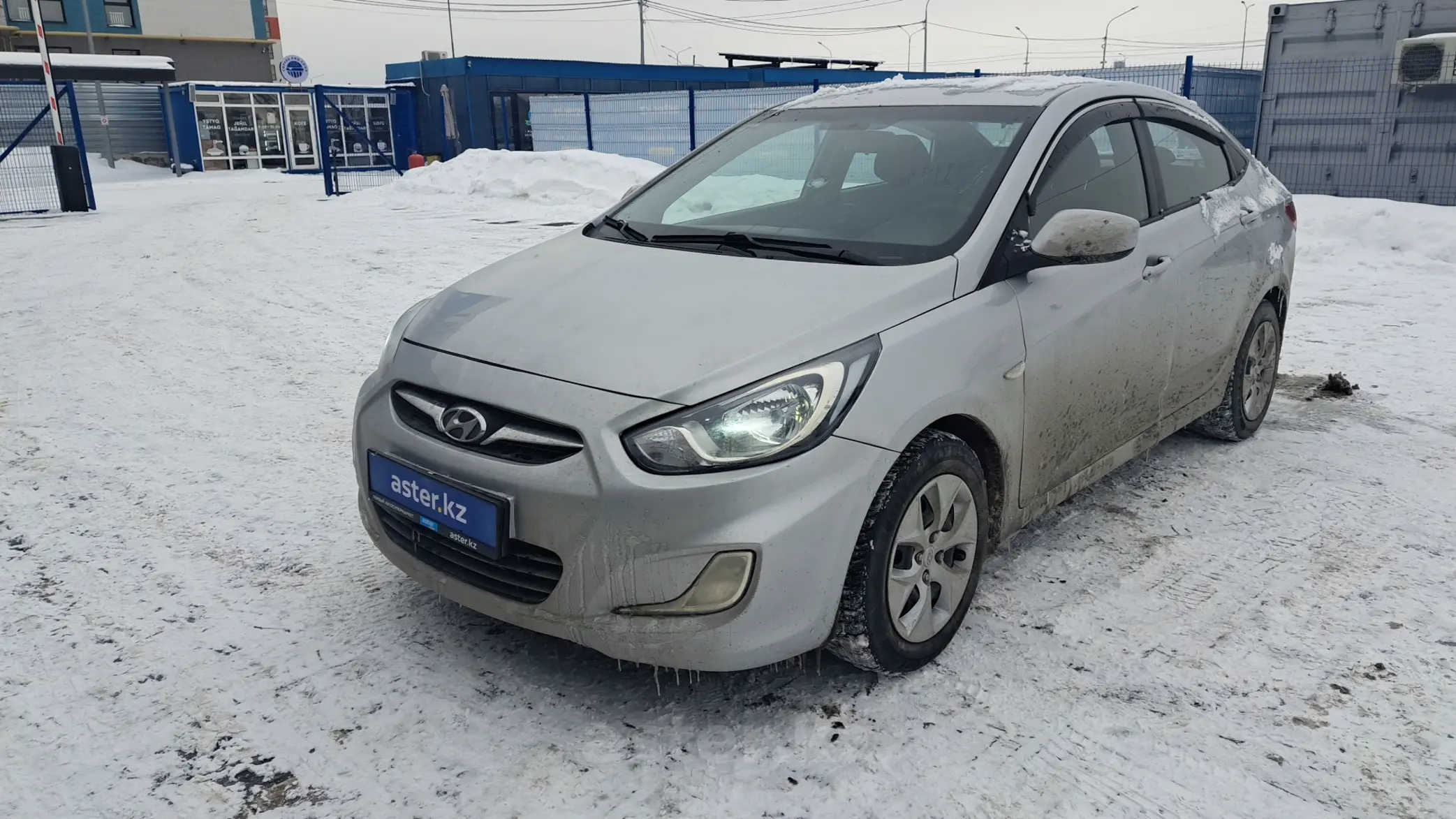 Hyundai Accent 2011