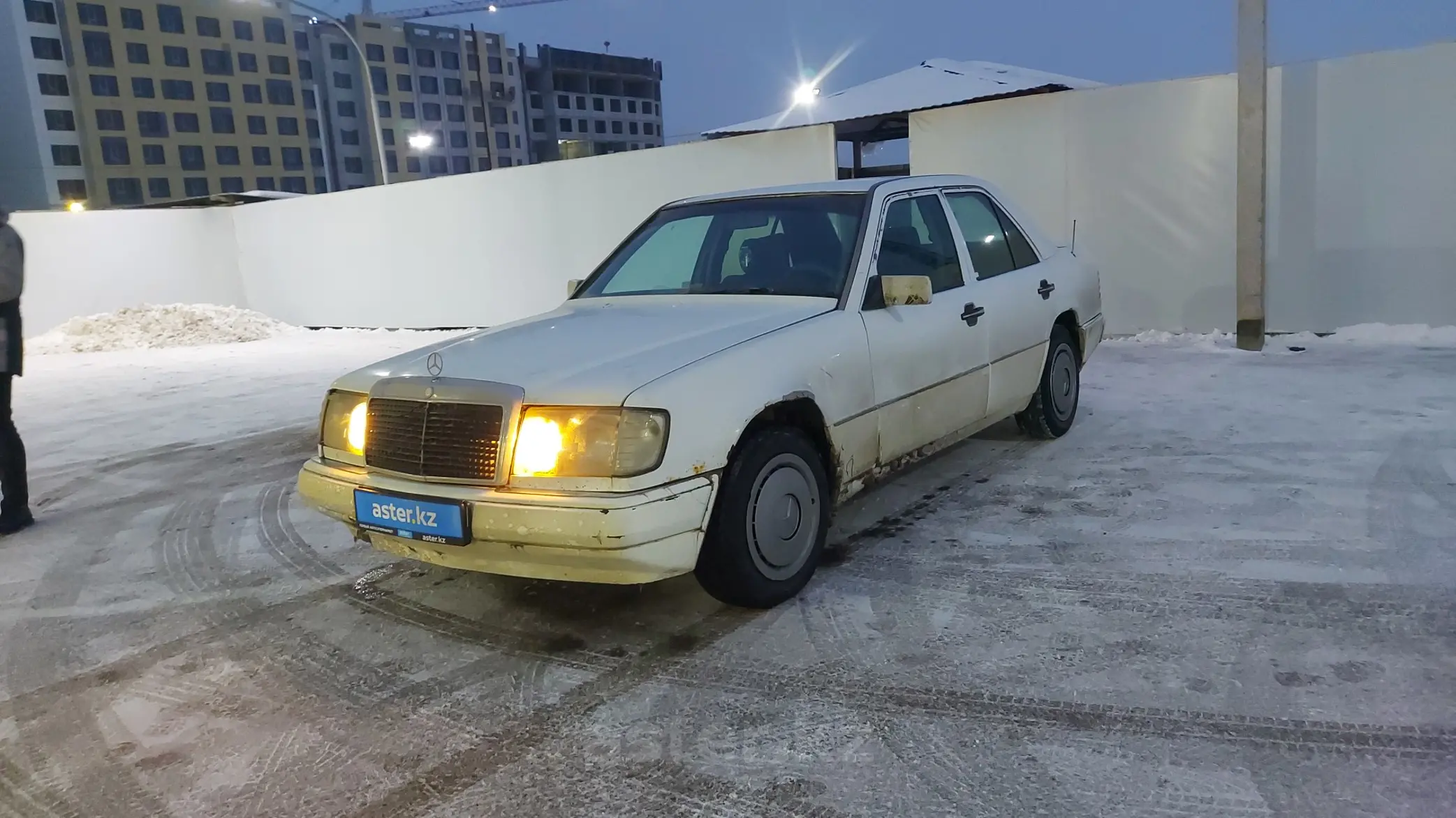 Mercedes-Benz W124 1990