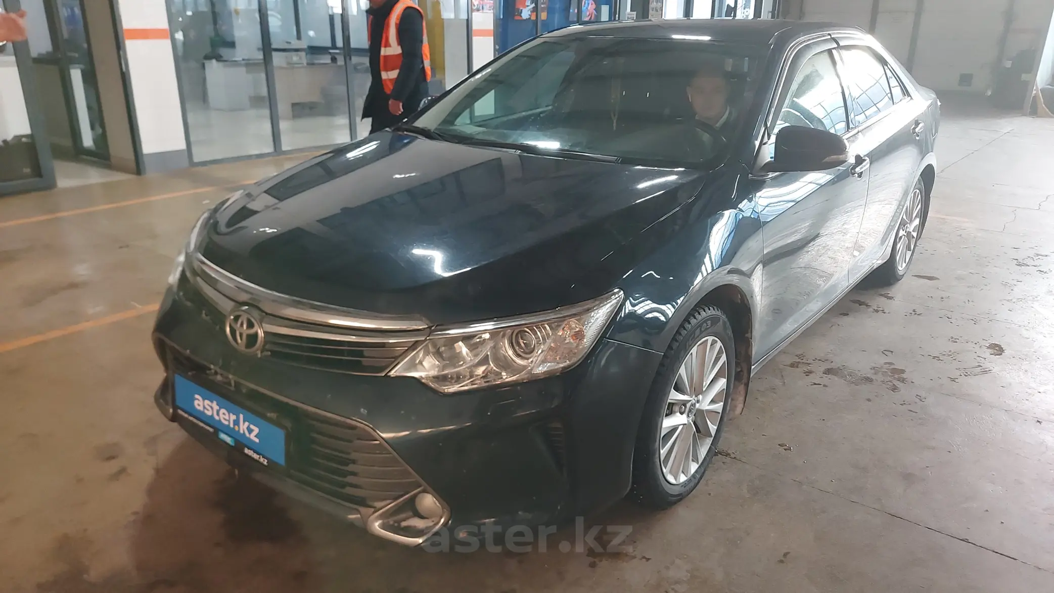 Toyota Camry 2015