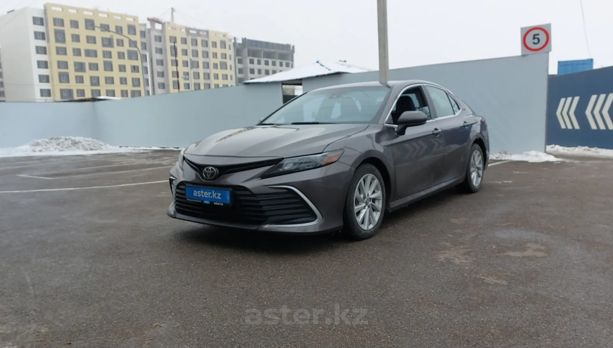 Toyota Camry 2022