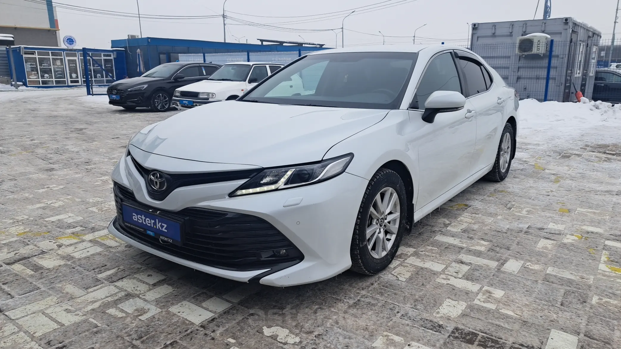 Toyota Camry 2019