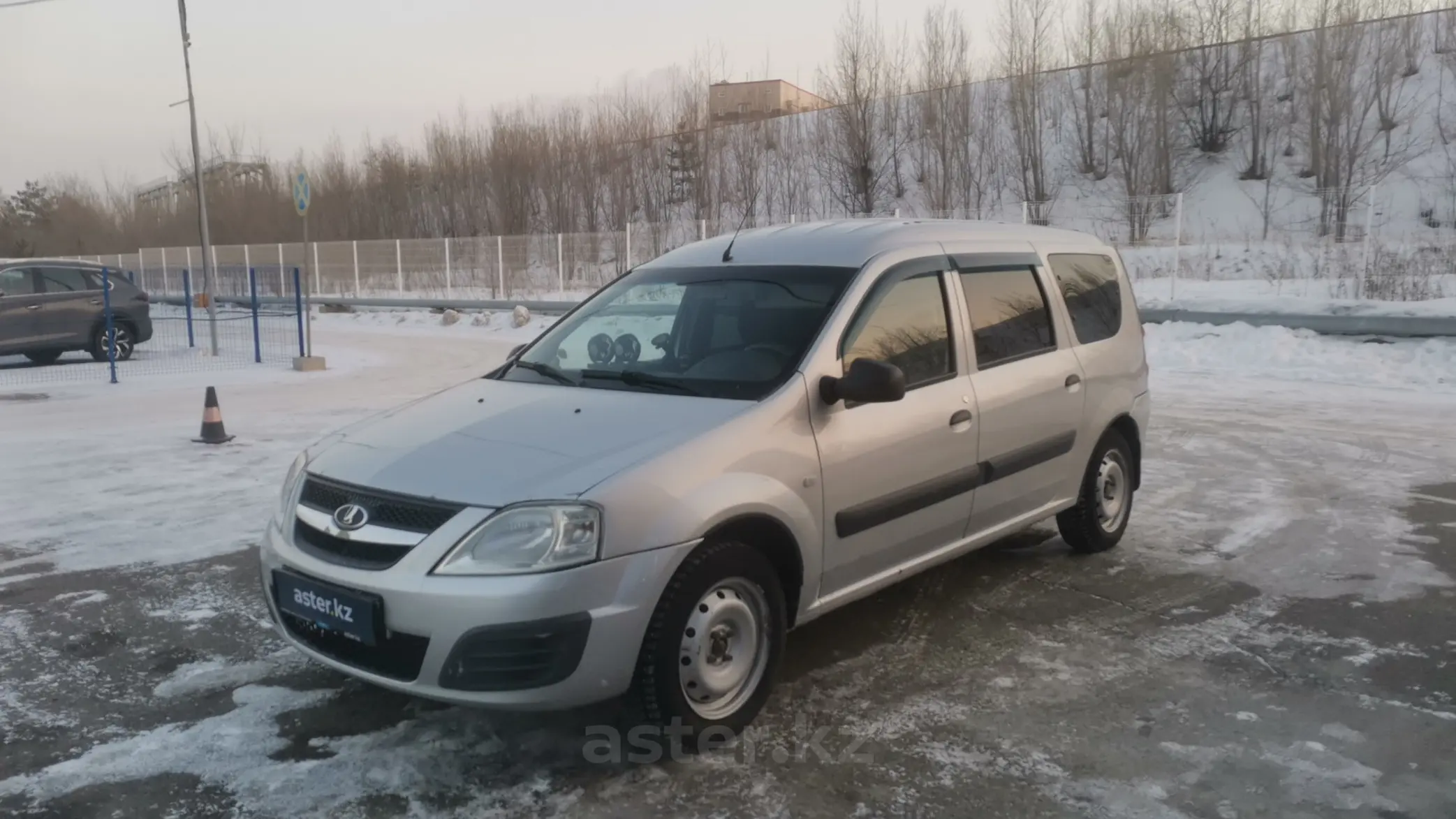 LADA (ВАЗ) Largus 2013