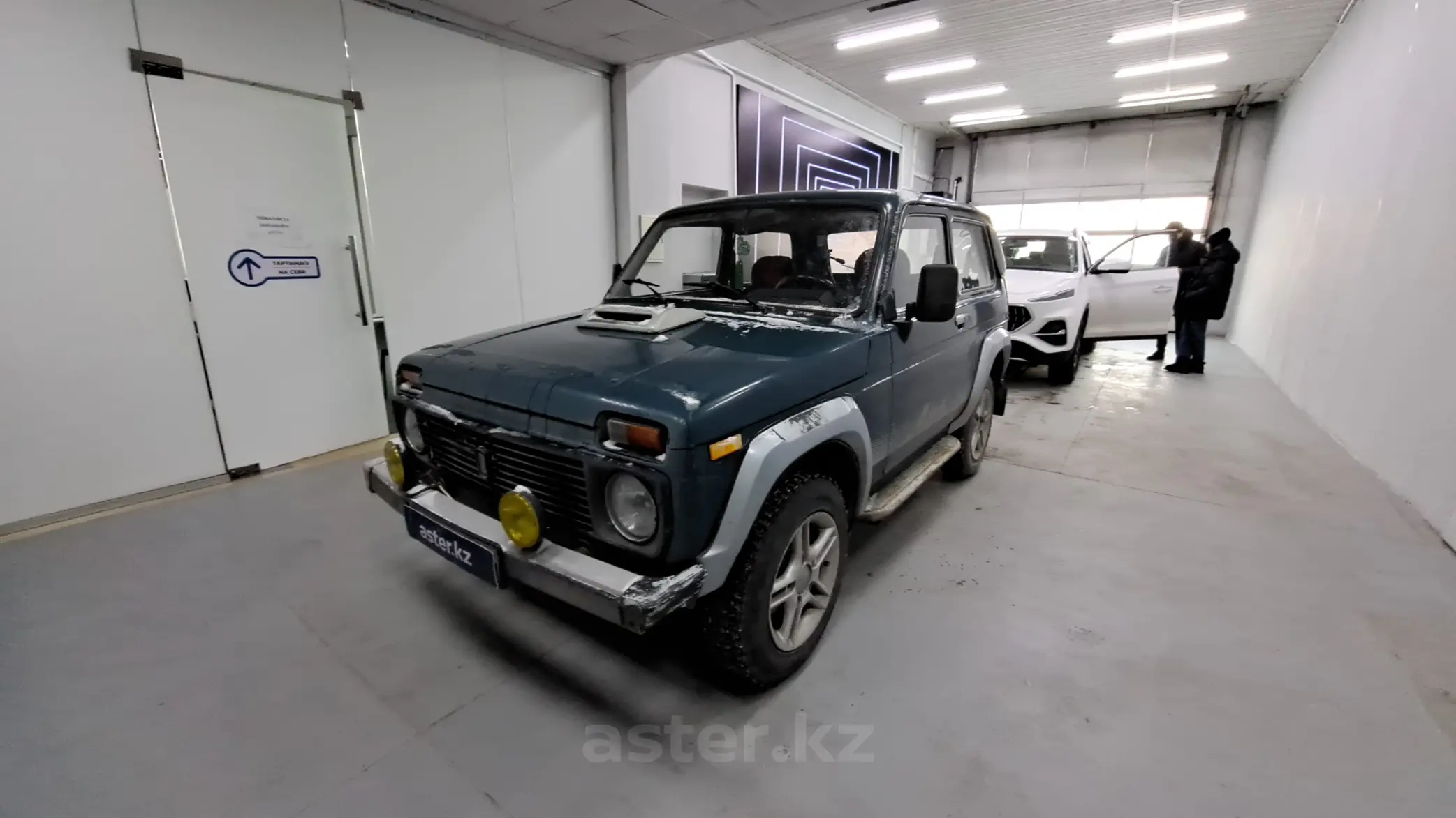 LADA (ВАЗ) 2121 (4x4) 2000