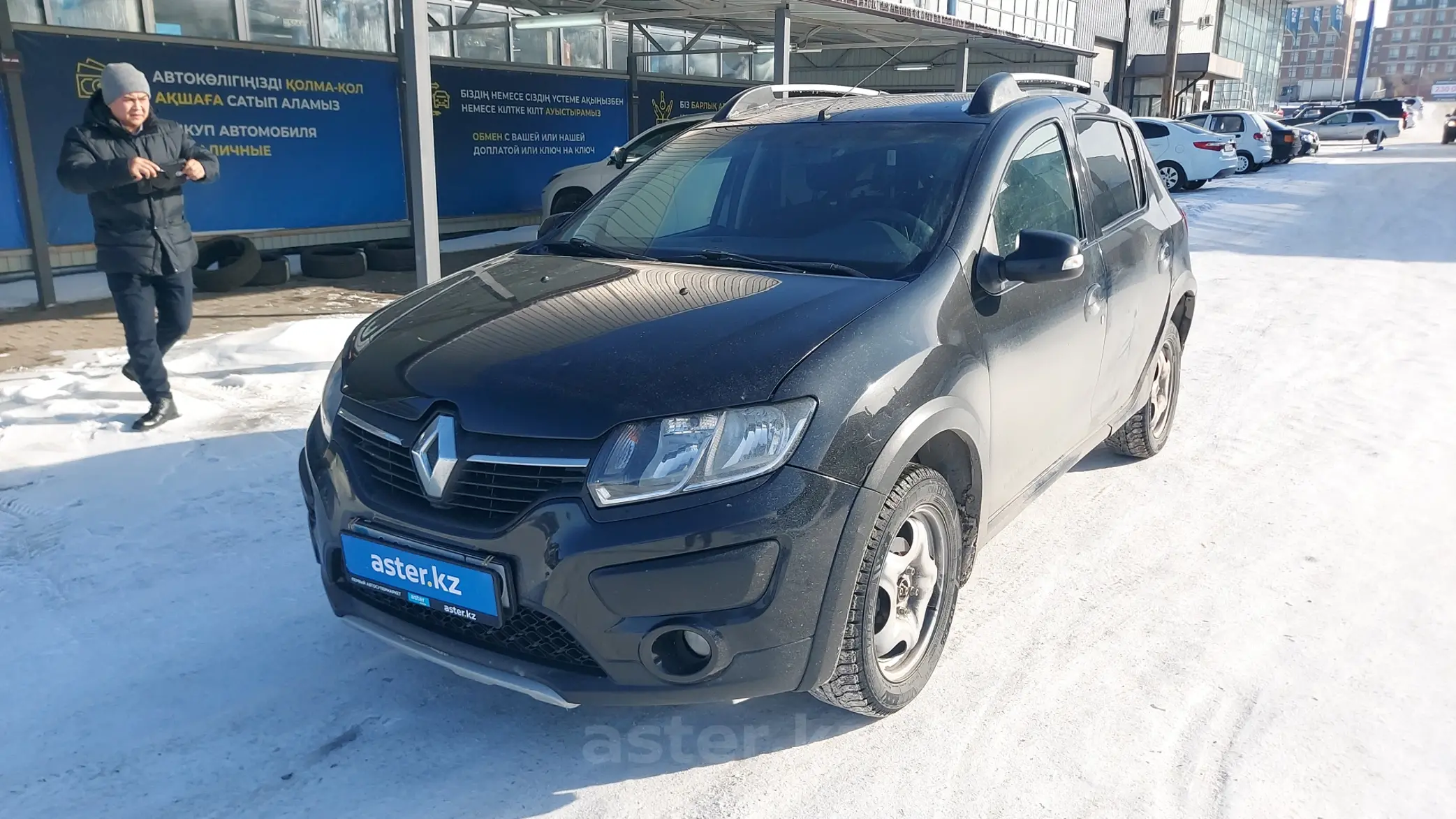 Renault Sandero 2015