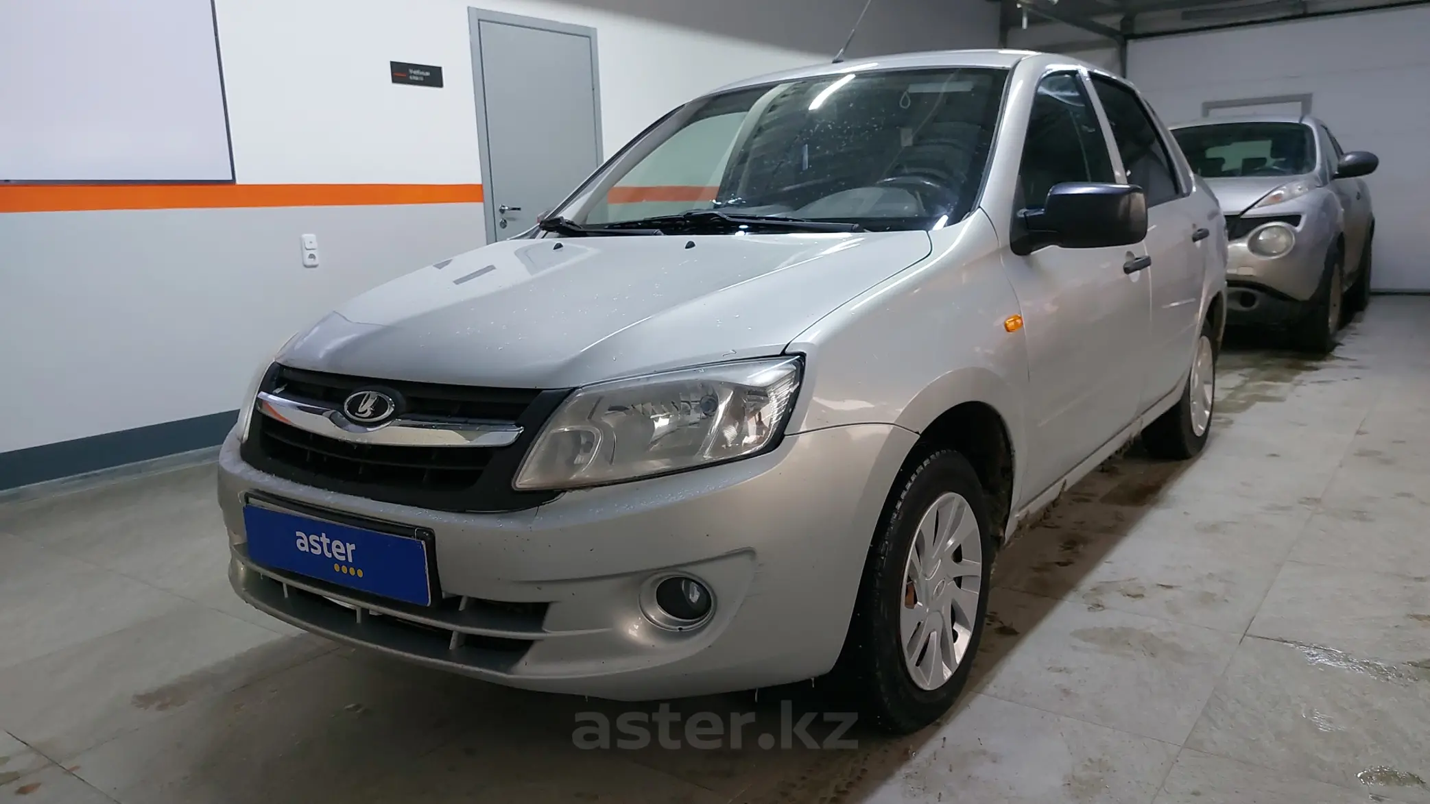 LADA (ВАЗ) Granta 2013