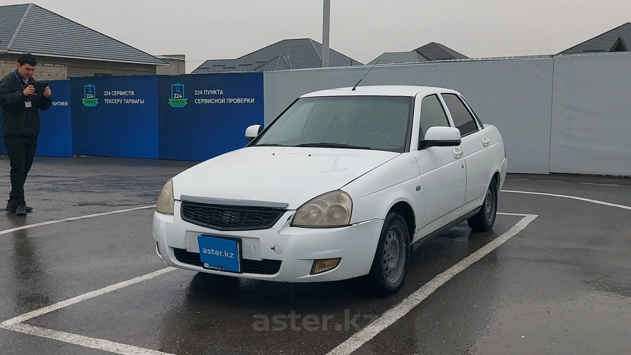 LADA (ВАЗ) Priora 2012