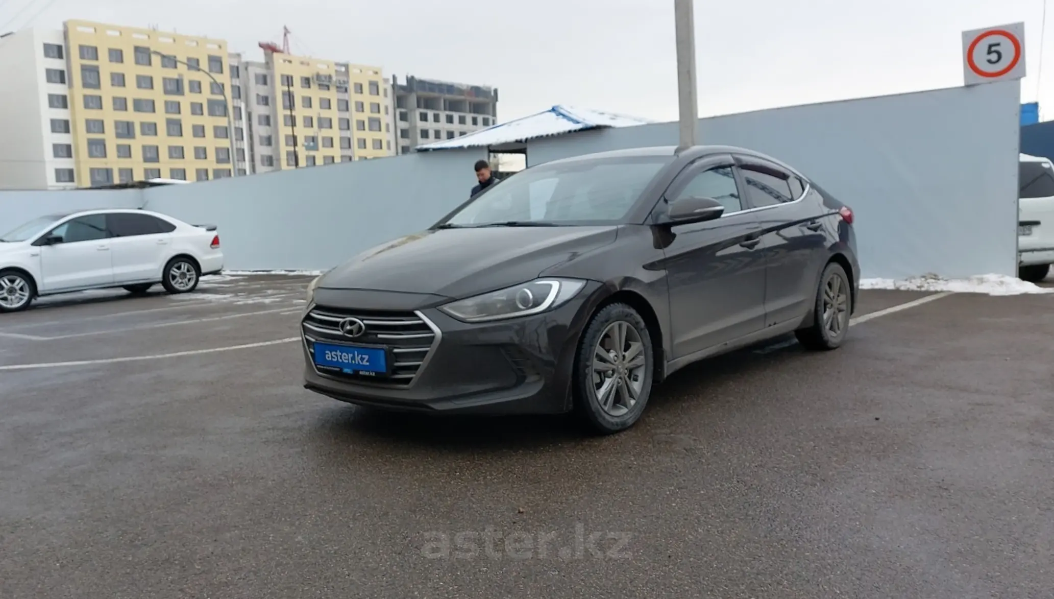 Hyundai Elantra 2018