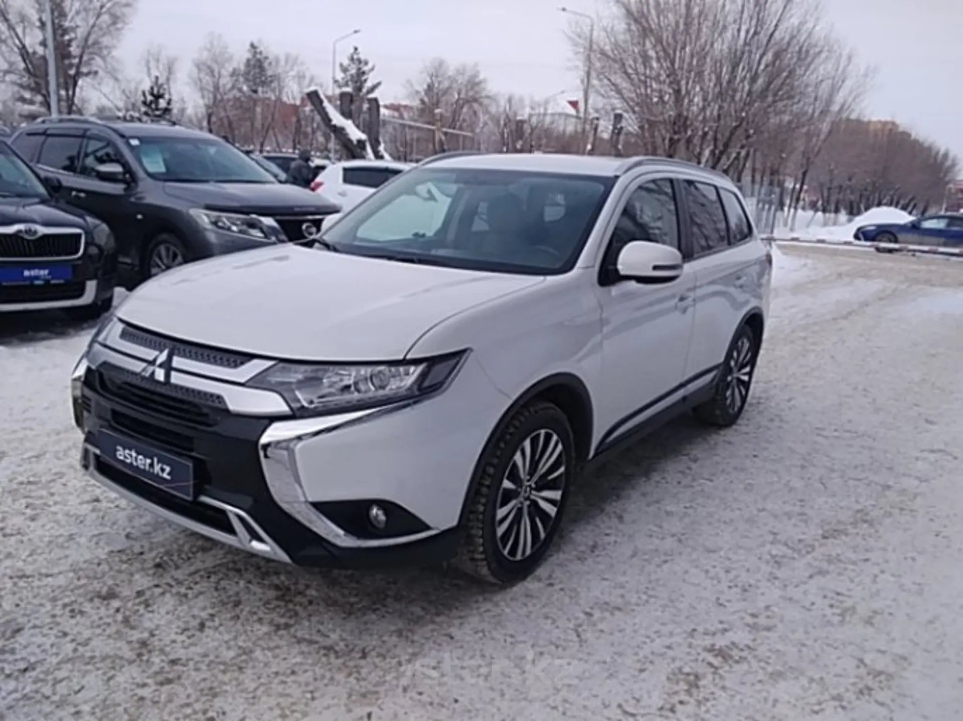 Mitsubishi Outlander 2019