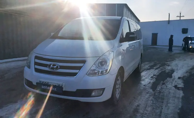 Hyundai Grand Starex 2017 года за 13 000 000 тг. в Атырау