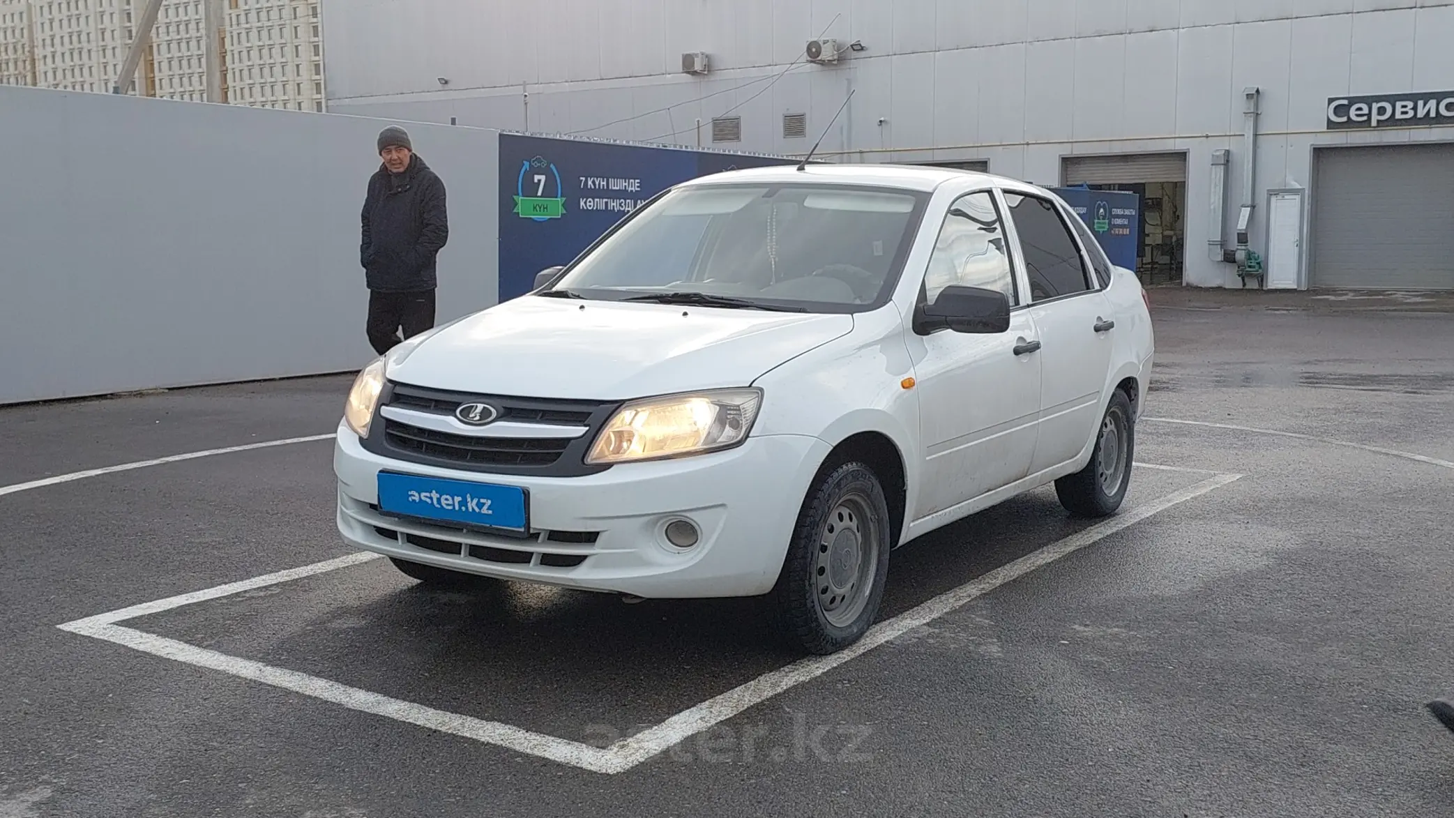 LADA (ВАЗ) Granta 2013