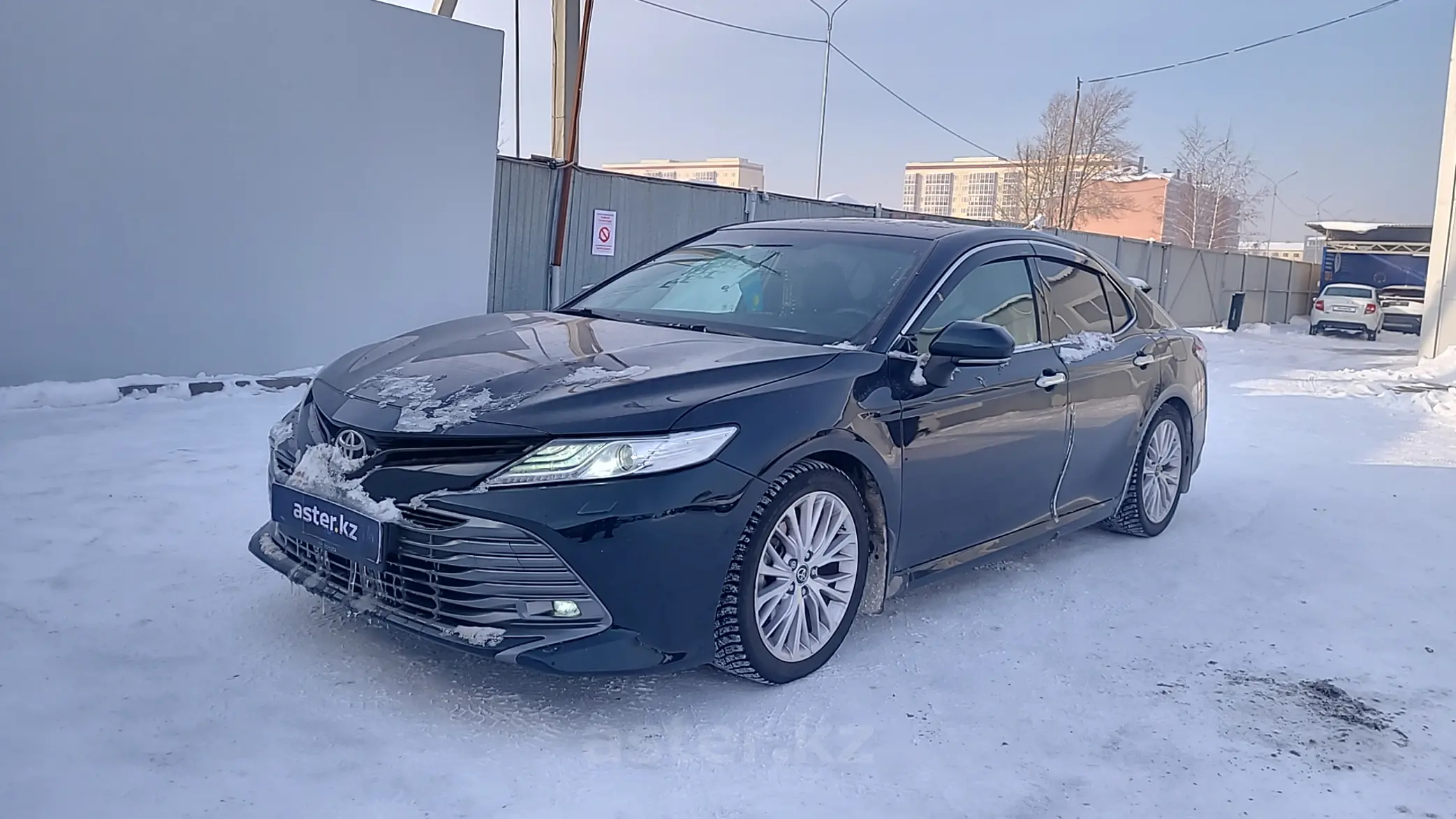 Toyota Camry 2019