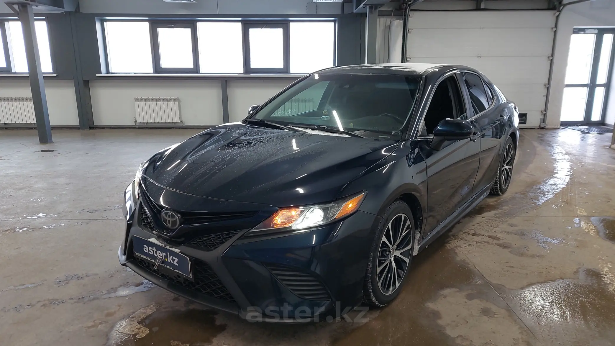 Toyota Camry 2021