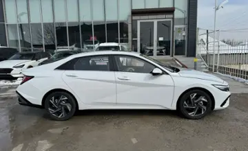 Hyundai Elantra 2023 года за 9 790 000 тг. в Шымкент фото 3