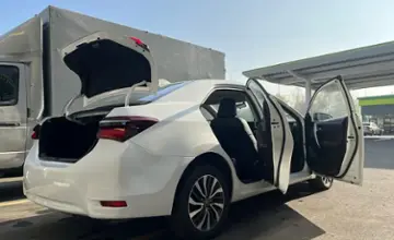 Toyota Corolla 2019 года за 7 800 000 тг. в Алматы фото 2