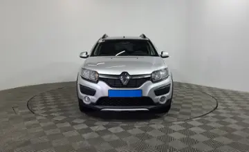 Renault Sandero 2018 года за 5 750 000 тг. в Алматы фото 2