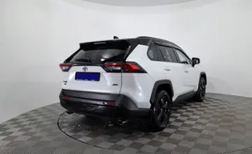 Toyota RAV4 2021 года за 16 590 000 тг. в Астана