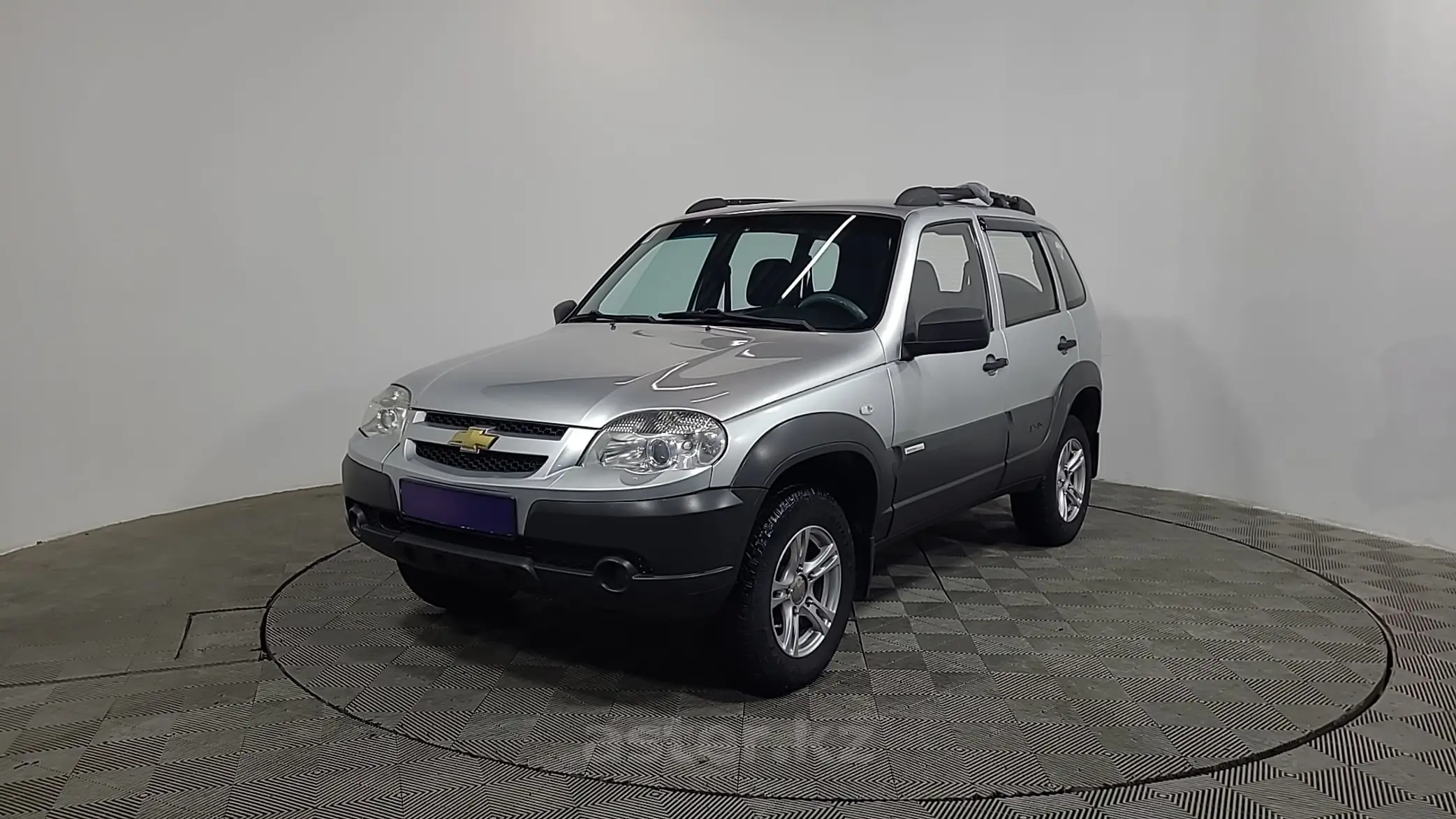 Chevrolet Niva 2013