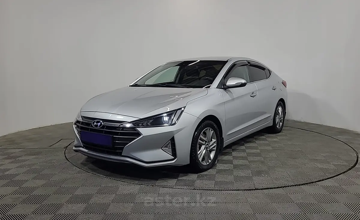 2019 Hyundai Elantra