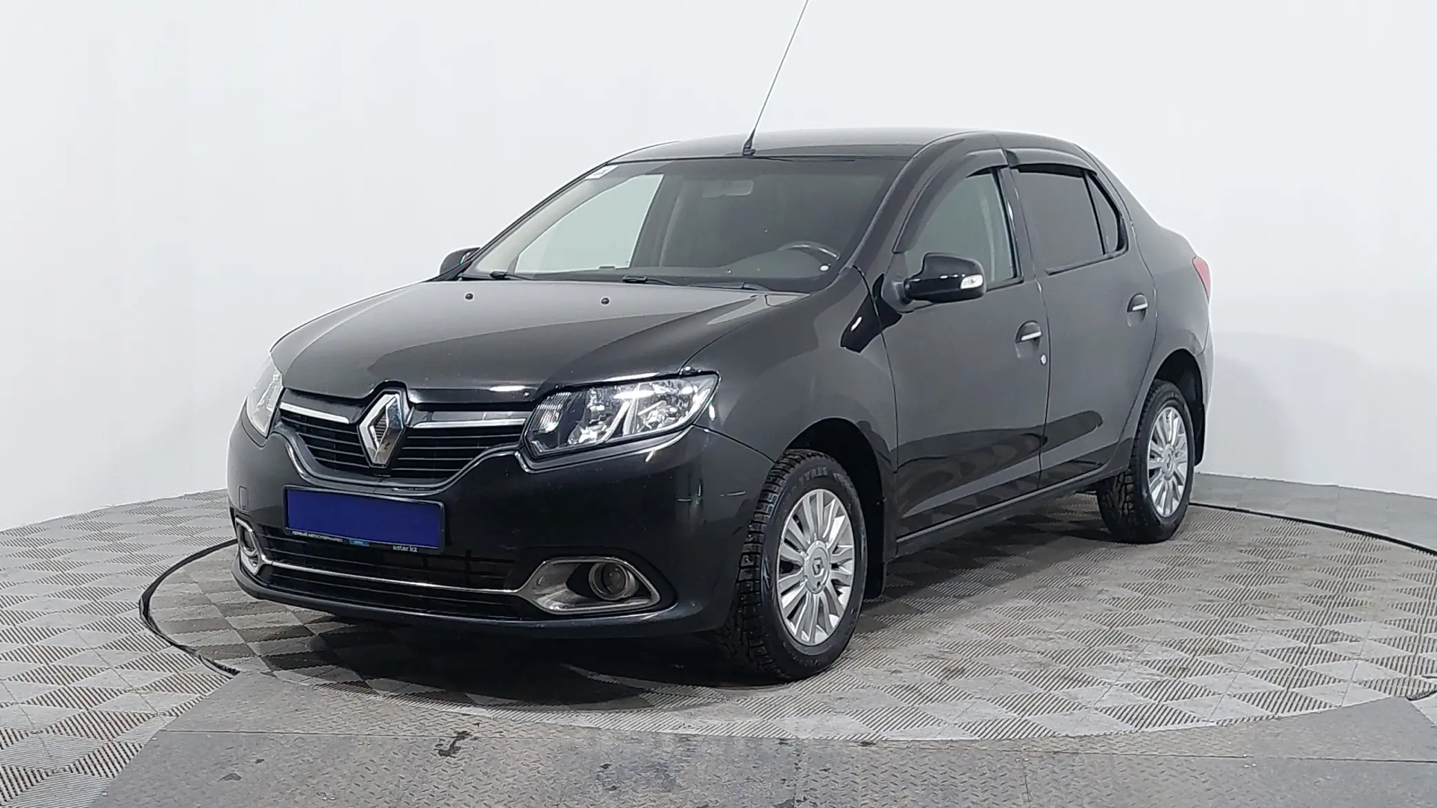 Renault Logan 2015