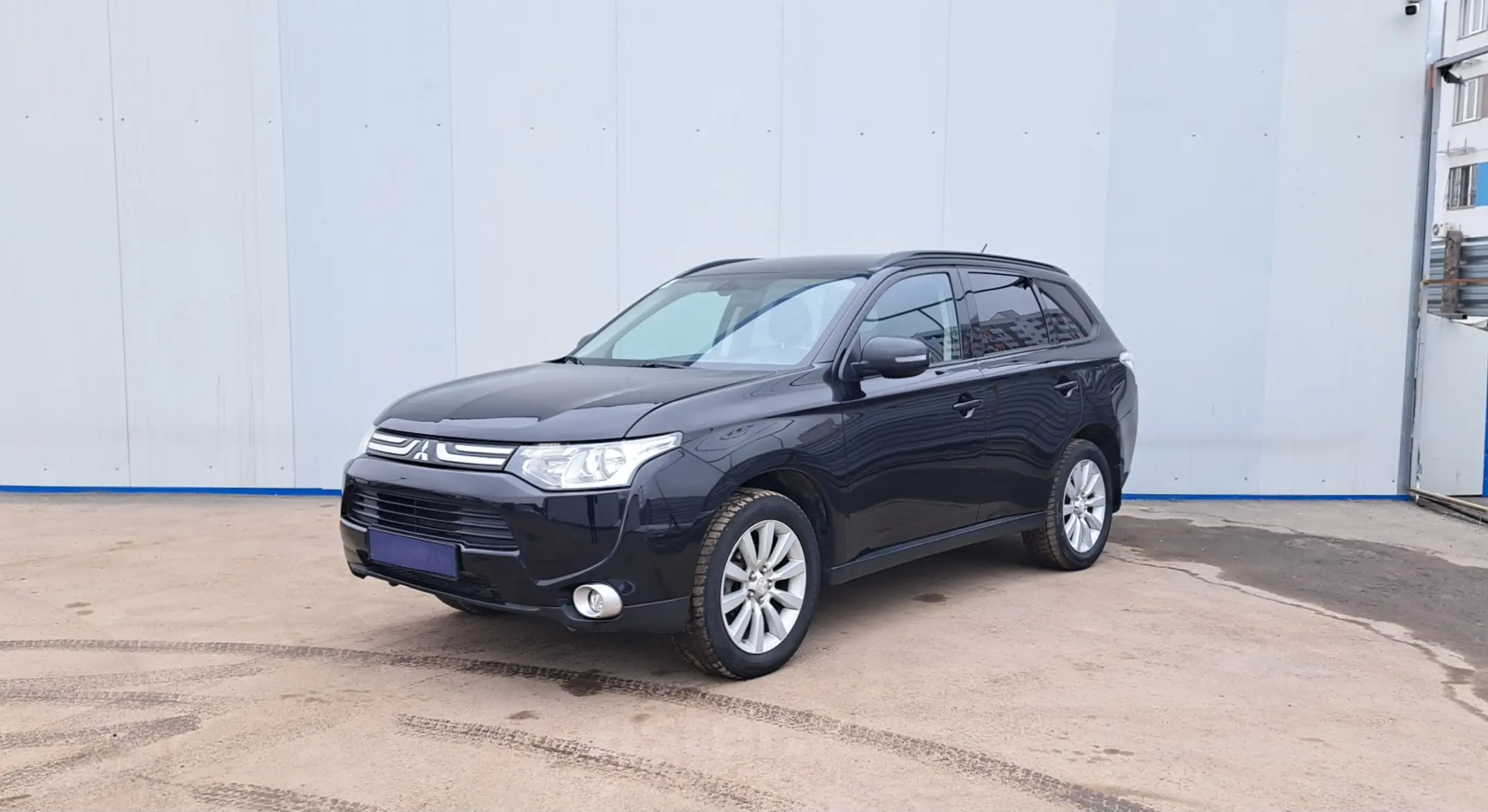 Mitsubishi Outlander 2012