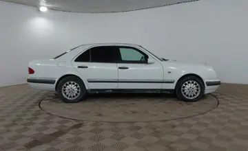 Mercedes-Benz E-Класс 1997 года за 2 990 000 тг. в Шымкент фото 4
