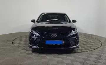 Toyota Camry 2021 года за 14 590 000 тг. в Алматы фото 2