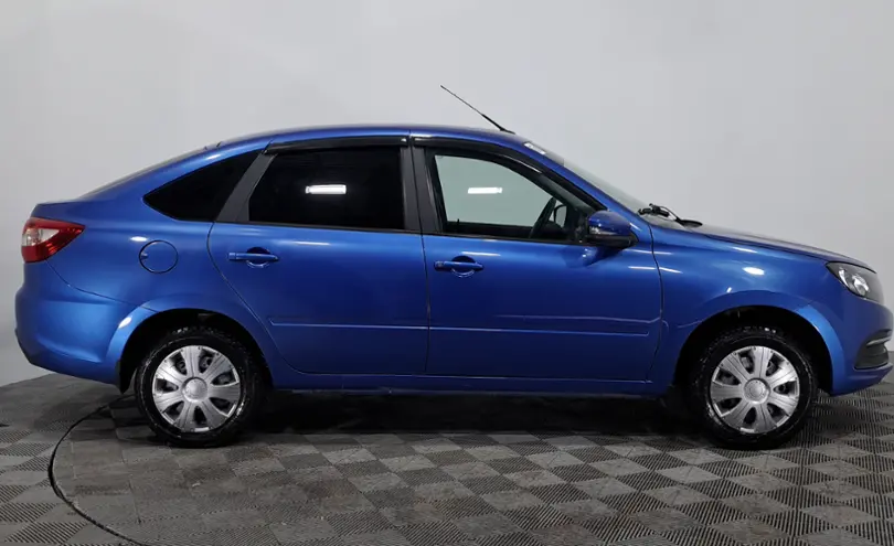 LADA (ВАЗ)