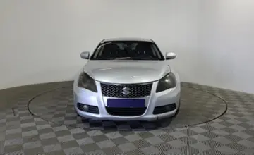 Suzuki Kizashi 2011 года за 3 190 000 тг. в Алматы фото 2