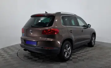 Volkswagen Tiguan 2012 года за 5 490 000 тг. в Астана