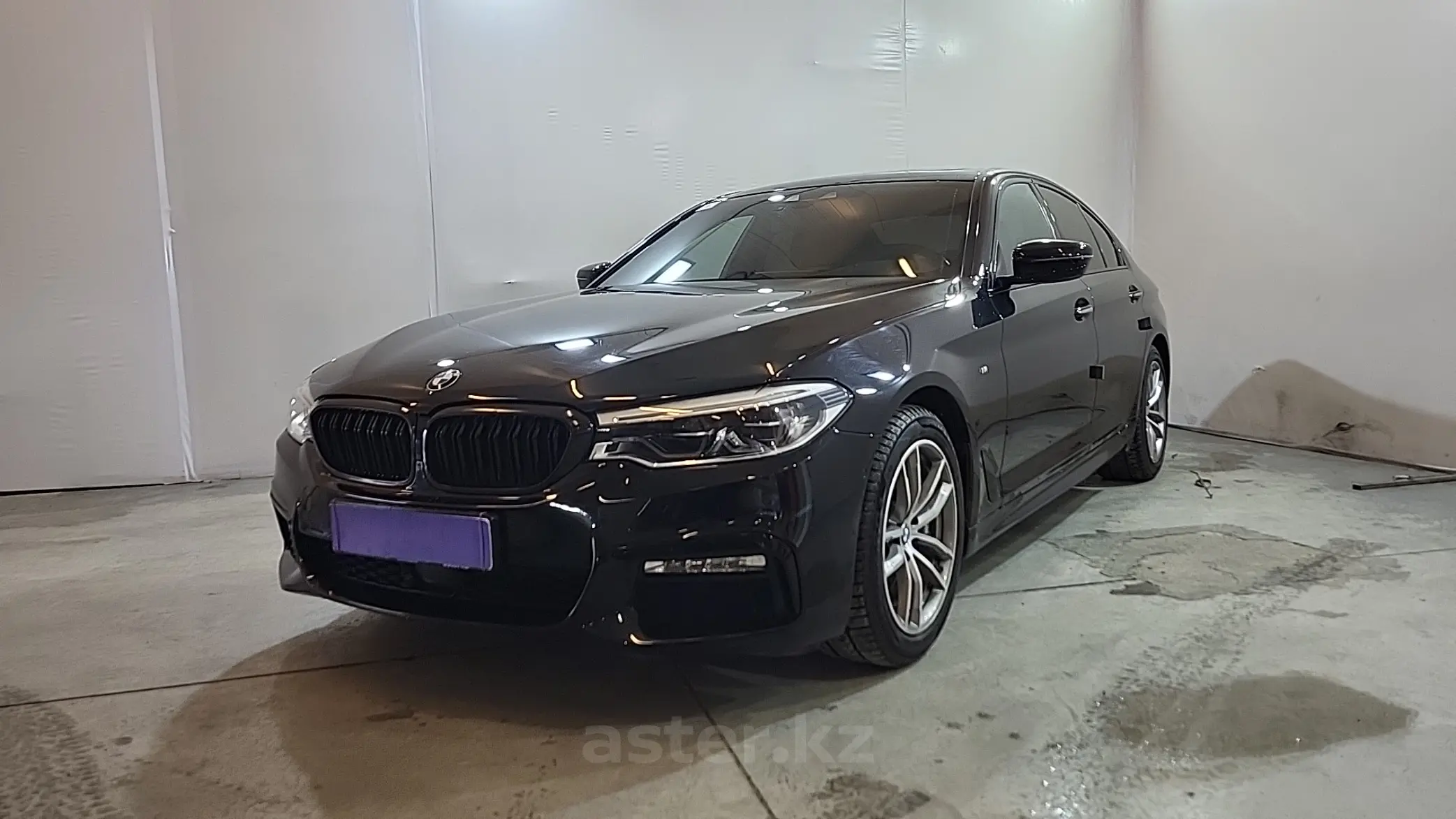 BMW 5 серии 2017